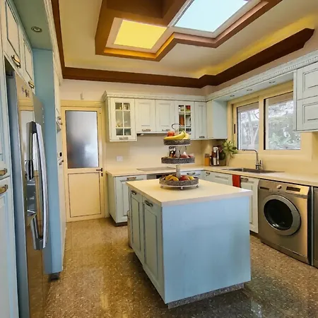 Villa 7 Bdr With Heated Pool &