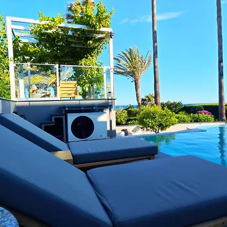 7 Bdr With Heated Pool & Mazotos