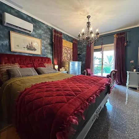 7 Bdr With Heated Pool & Villa *