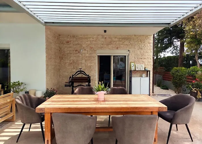 Villa Beachfront 7 Bdr